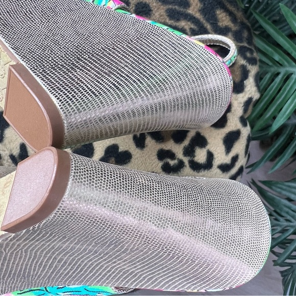 Lilly Pulitzer Wedges Gold pink Greeb signature print - Picture 7 of 10